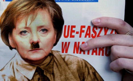 Merkel lockdown nazione totale per il COVID