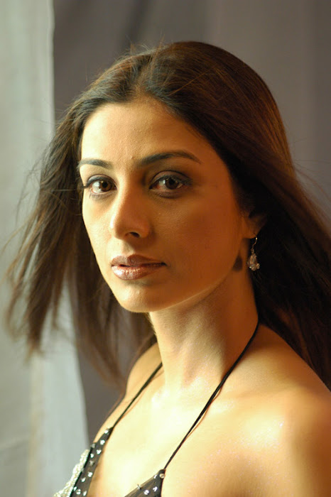 bollywood tabu super actress pics