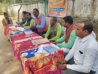 जौनपुर: चौपाल लगाकर अधिकारियों ने सुनी फरियाद | #NayaSaveraNetwork