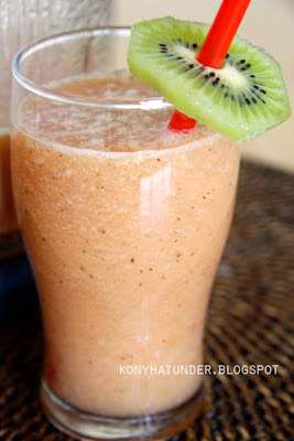 cooler_fruit_smoothie