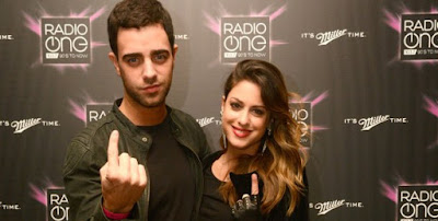 la 103.7 radio ha pasado por diferentes públicos y tipos de música, actualmente es Radio One, una radio con música actua len inglés