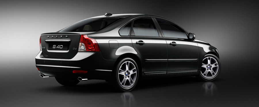 2013 2012 CAR AND MOTO REVIEWS  2011 New Volvo S40 T5 R Design and