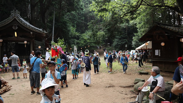 石上げ祭り１１