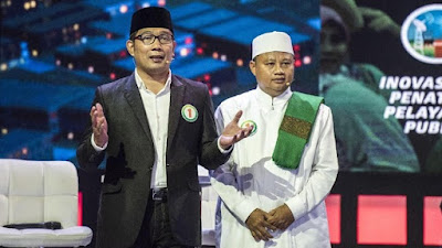 Gubernur dan Wakil Gubernur Jabar Dapat Penghargaan dari PWI Jabar