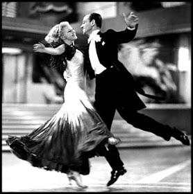 Ginger Rogers y Fred Astaire en La alegre divorciada