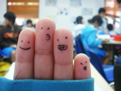 Fingerlicious بواسطة lastgoth 45 "أصابع مبتسم" رائع صور
