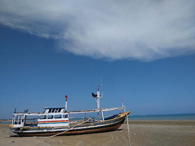 Pantai Camplong Madura