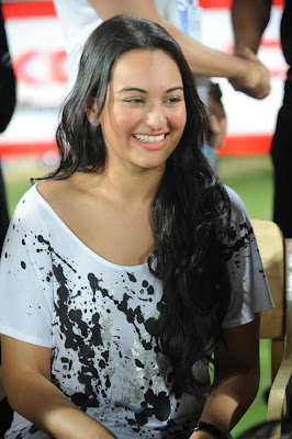 Sonakshi Sinha CCL