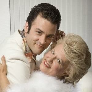 Tips for Dating Older Women
