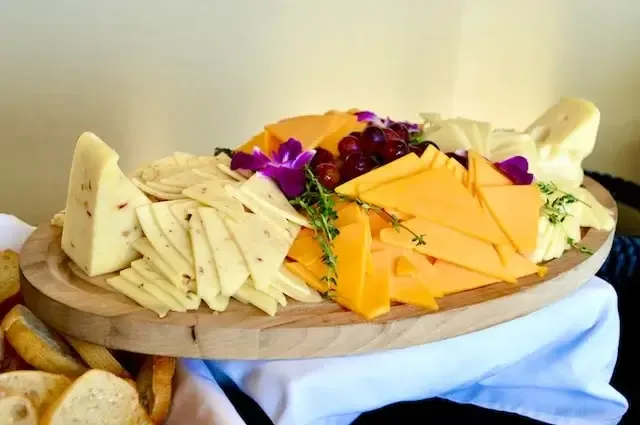 ما هو الفرق بين الجبن والزبدة؟