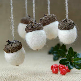 white acorn christmas