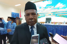 Mathius Awoitauw Lakukan Mutasi ke 125 Pejabat Eselon III dan IV di Kabupaten Jayapura