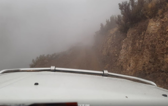 Manchmal stoßen wir bei unseren pastoralen Fahrten in die Berge an die Grenzen des Vertretbaren und wir müssen unseren Weg abbrechen. Wenn es links 500 Meter in die Tiefe geht und rechts 500 hoch bleibt kein Auge trocken.