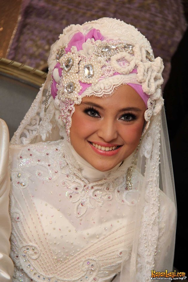 10 Ide Jilbab Pengantin Tutorial Hijab 10 Ide Jilbab Pengantin Tutorial Hijab
