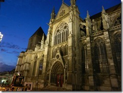 25-Meaux-caterderal_thumb