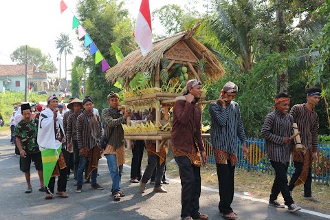  Kemeriahan Acara Kadeso di Desa Wisata Lerep Ungaran