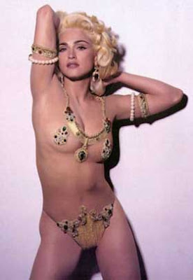 Top 25 Sexiest women Singers Alive 2012 Madonna
