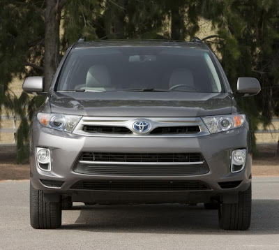 U.S. sales begin in the renewed 2011 Toyota Highlander