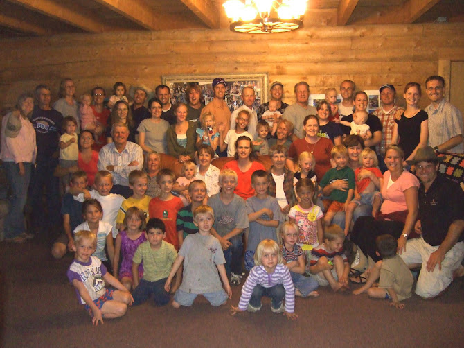 Nora Heaton Family Picture