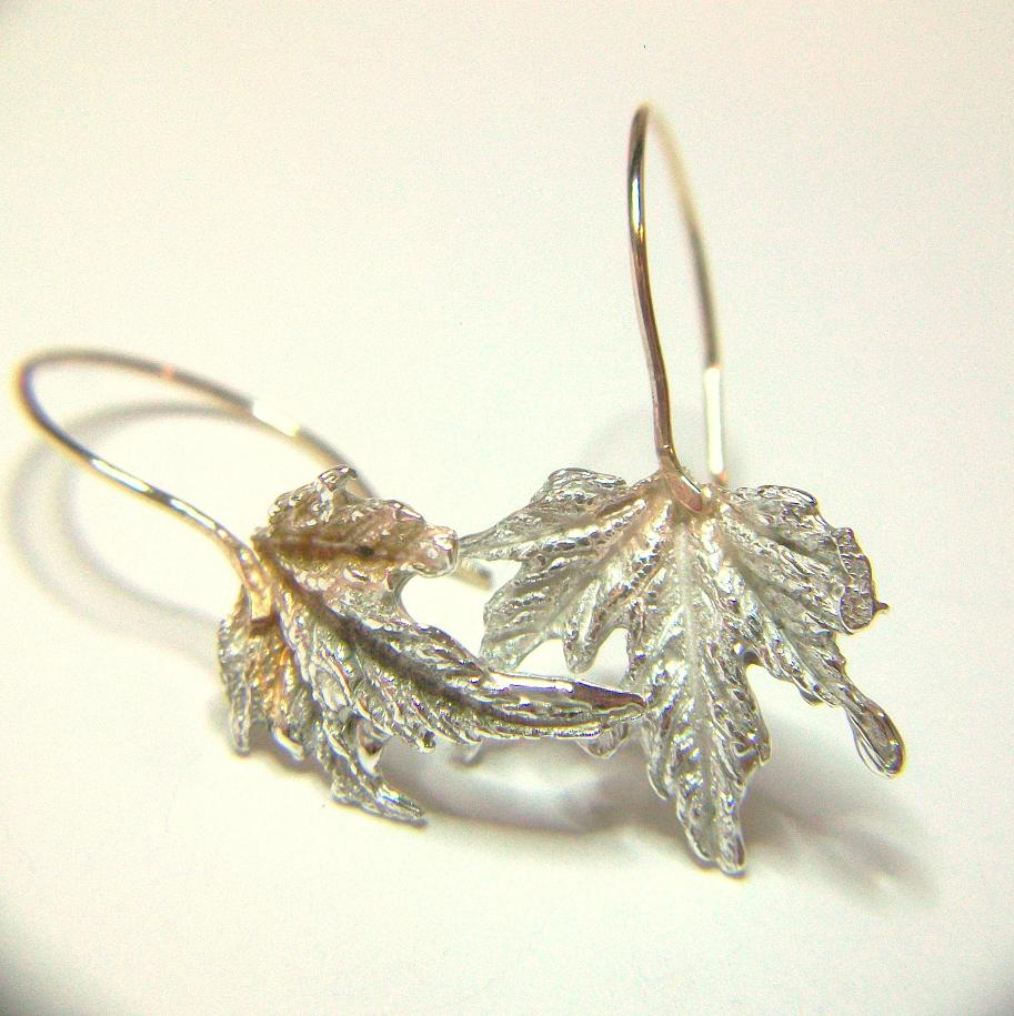 Gold Leaf Earrings on Free Jewelry Giveaway  Expired    Silver   Gold Maple Leaf Earrings