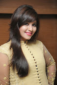 Anjali latest glamorous photos-thumbnail-24