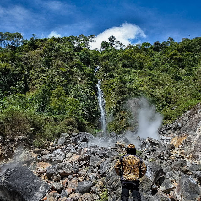 Curug Cikawah Pamijahan Bogor