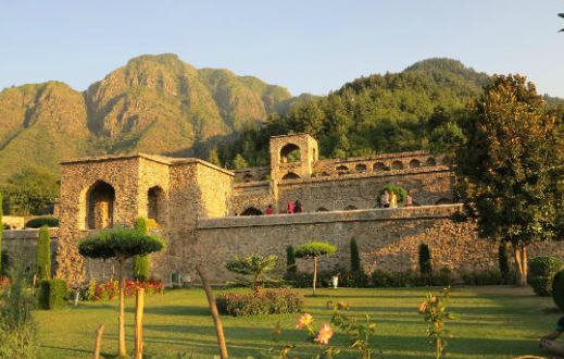 Pari Mahal srinagar