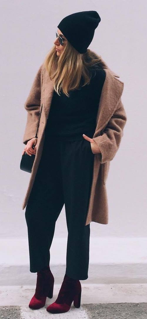 fall fashion inspiration | hat + nude coat + top + pants + boots + bag