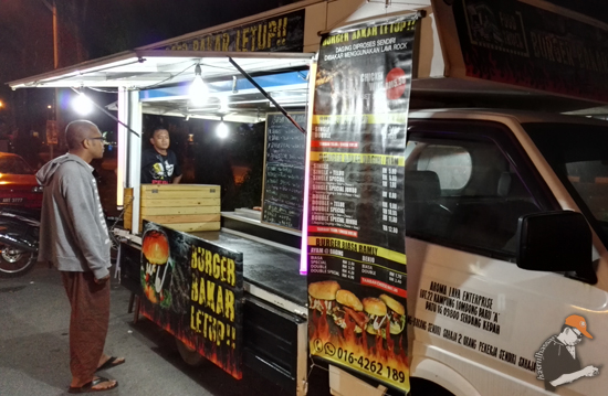 Burger Bakar Meletup di Parit Buntar