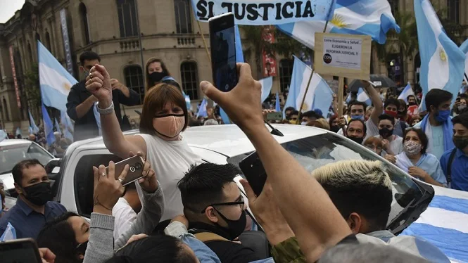 Critican la protesta opositora: "Marchan porque perdieron las elecciones"