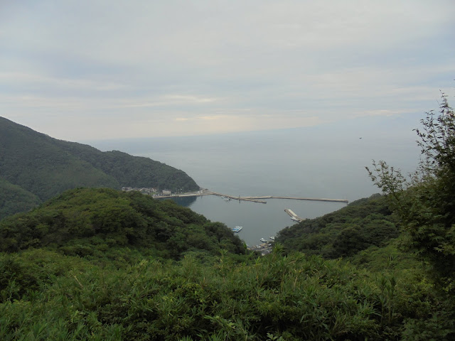 五本松公園展望所から美保関港を望む