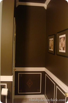 Thrifty Decor Chick: Powder room redo, complete!