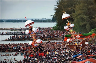 Tabot dari Bengkulu dan Tabuik dari Sumatera Barat