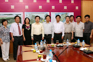 Thứ trưởng Bộ Xây dựng Nguyễn Thanh Nghị tại Hội nghị.  