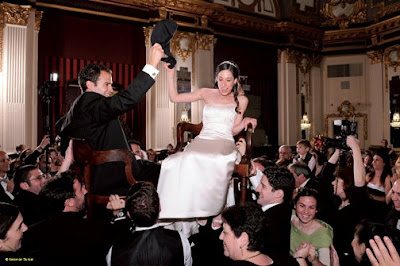 Jewish Wedding Customs on The Wedding Photographer  Types Of Jewish Weddings