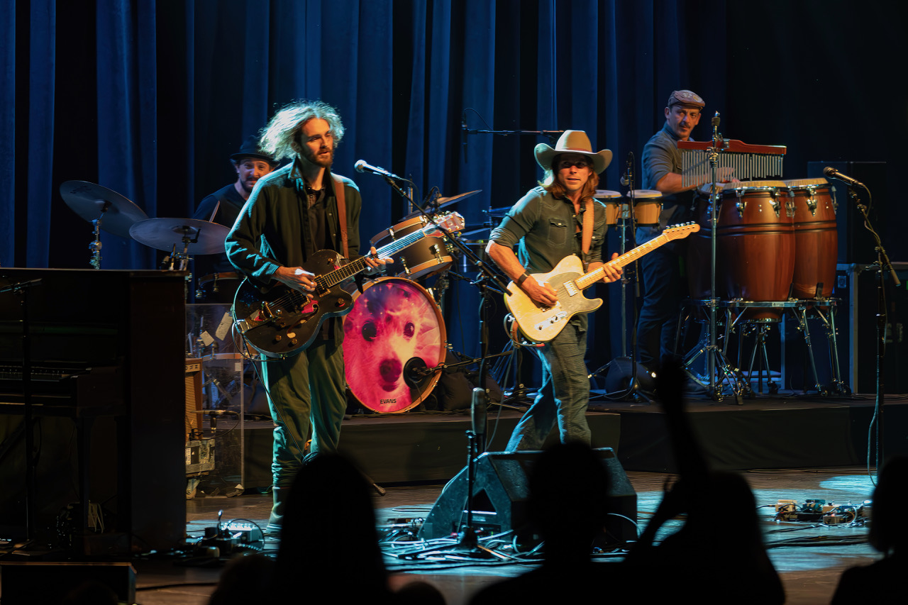 Micah 'Particle Kid' Nelson & Lukas Nelson @ the Luther Burbank Center (Photo: Sean Reiter)