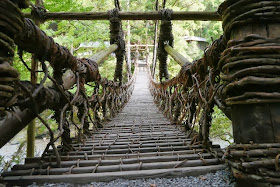 祖谷のかずら橋、Kazura Bridge