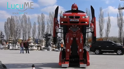 Mobil Ini Bisa Berubah Menjadi Robot Layaknya di Film Transformers