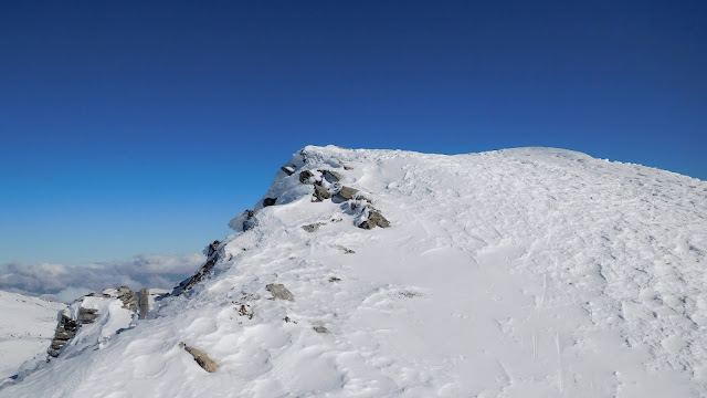 Cresterio Pico Cornon Pico BovedaEsqui de Travesia Deep Mountain Blog