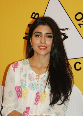 shriya saran at blind car rally winners event photo gallery