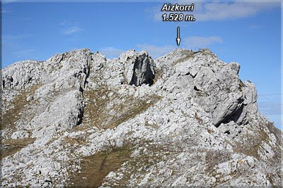 Vista de Aizkorri desde Aiztontor Altua