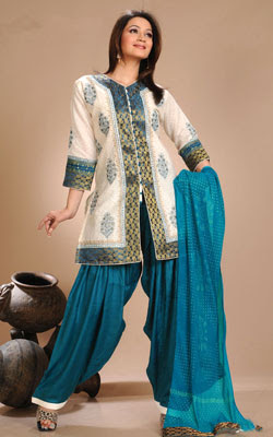 Indian Girl In Salwar Suit