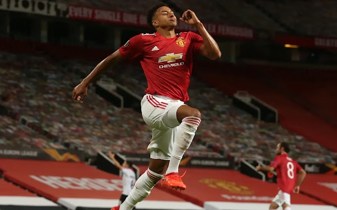 Lingard and Martial scores to set up quarter-final tie for United