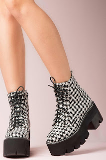 Siglin Boots By Jeffrey Campbell
