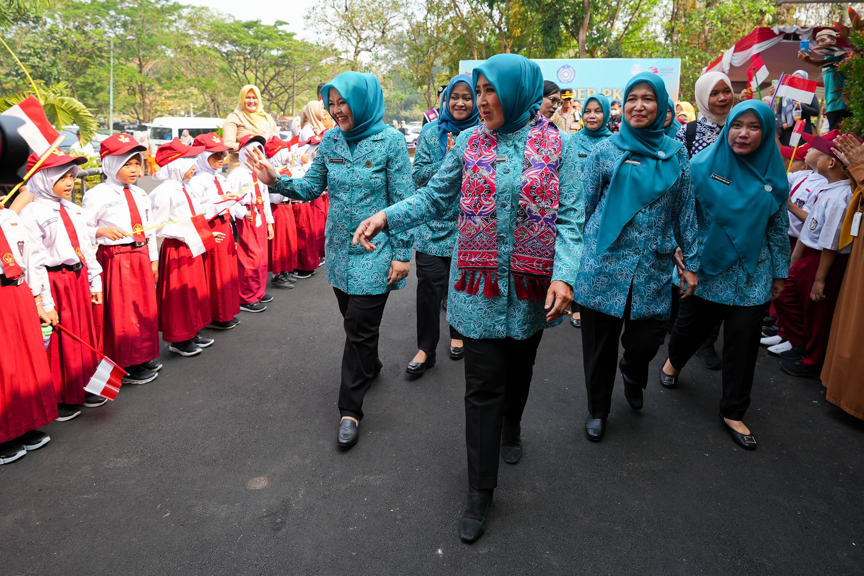  Pantau 10 Program PKK, Tri Tito Karnavian Kunker ke Kabupaten Tangerang