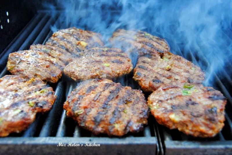 Pineapple Burger with Sriracha Sauce at Miz Helen's Country Cottage