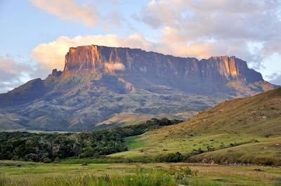 3 Gunung Gunung Dengan Puncak Datar Di Bumi