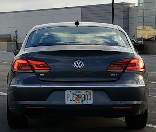 2014 Volkswagen cc black clour
