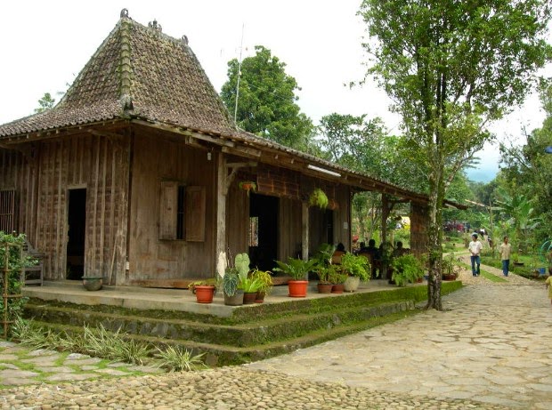  Rumah  tradisional khas  Jawa  Tengah OYIN AYASHI