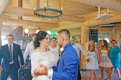 zabawa, kółko, okrąg, wedding dance, fotgrafia ślubna